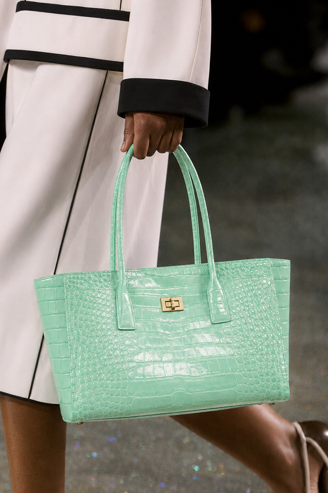 SHELKSBAG Glossy Crocodile Emb - огляд і ціна Women Hand Bags For Office