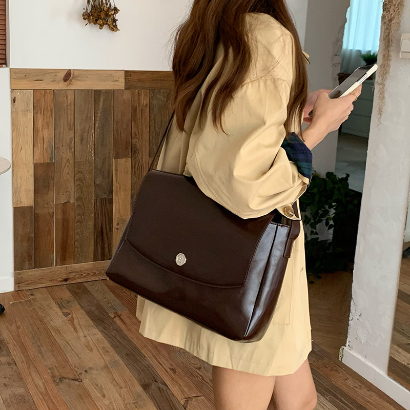 CGCBAG Vintage Lage Capacity M - огляд і ціна Women Bags On Sale